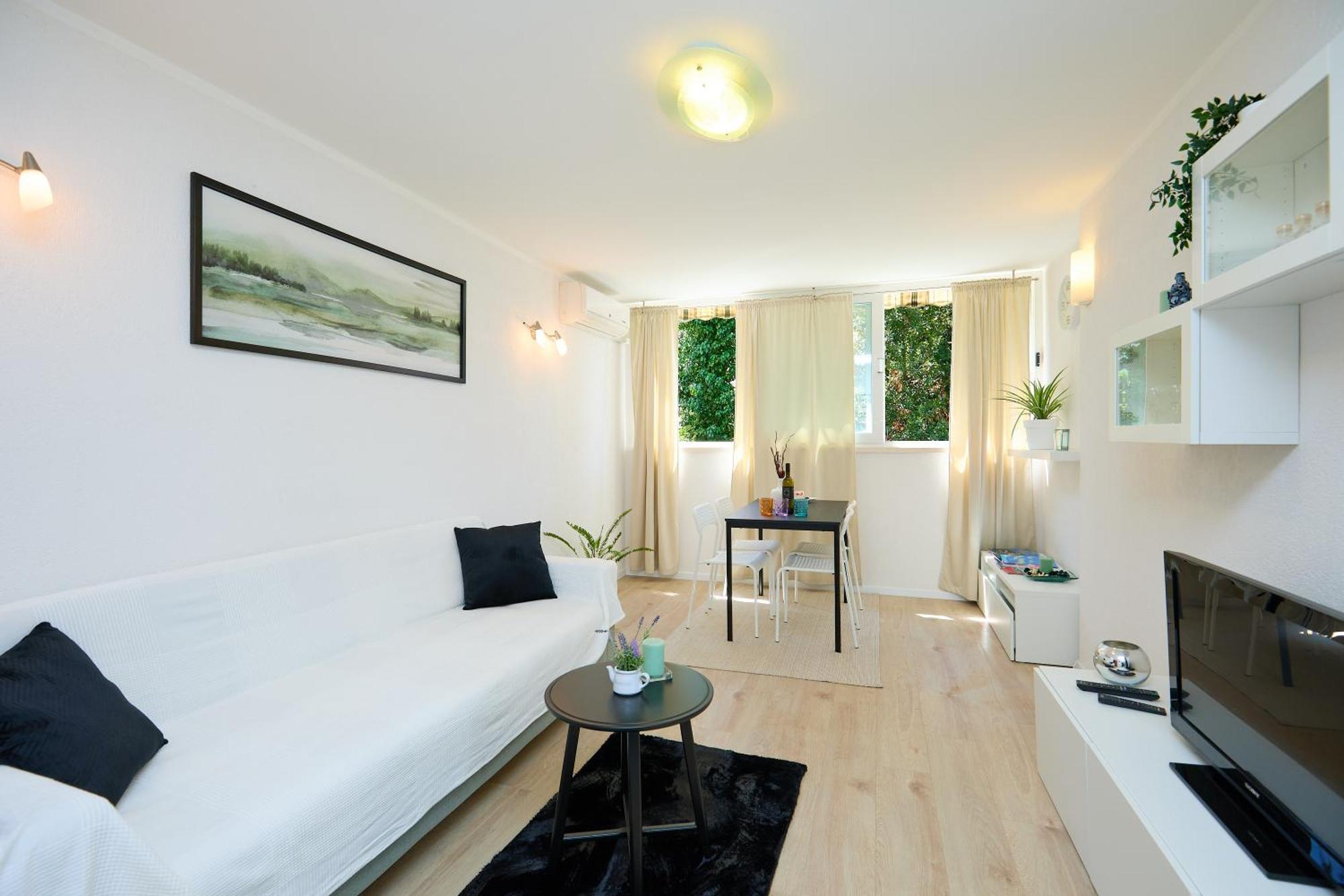 Apartment Promenada- 4Pax With Parking ดูบรอฟนิก ภายนอก รูปภาพ